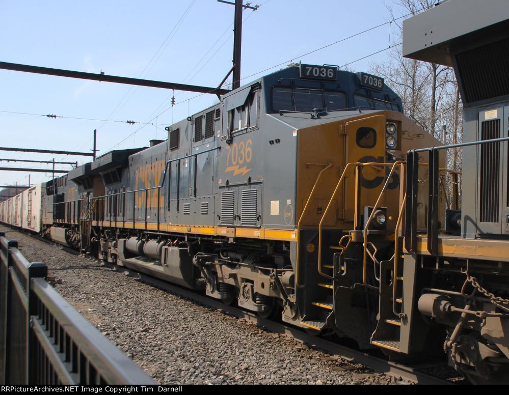 CSX 7036 2nd on I032